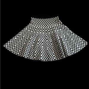 Carmen Marc Valvo Black and White Diamond Skater Skirt